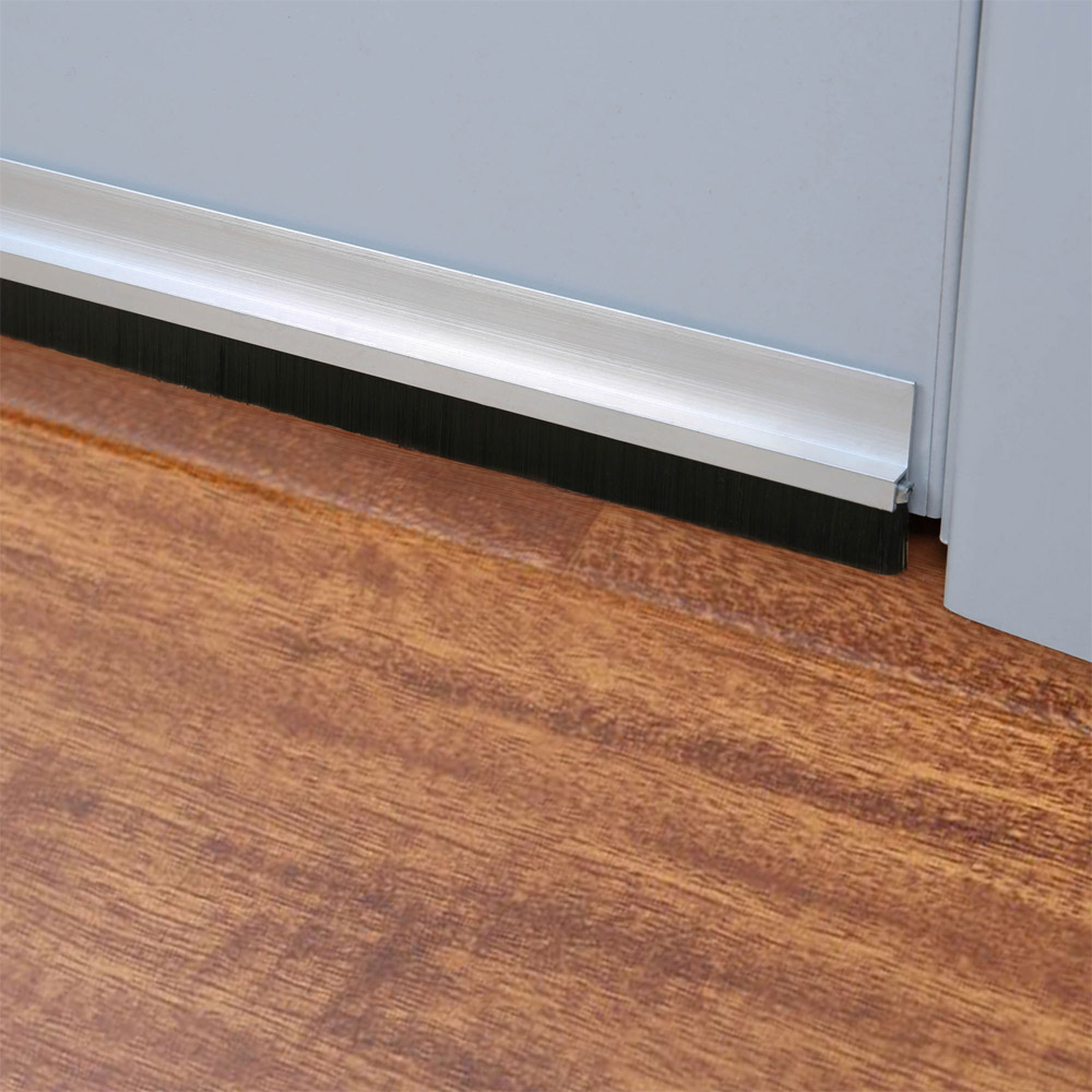 Sottoporta Adesivo in PVC 1 mt GEKO con Spazzola Fissa - Marrone